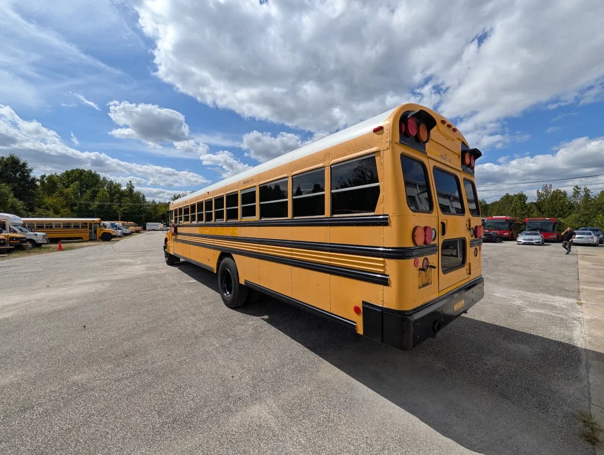 Full Size Skoolie Starter Bus - Image 20