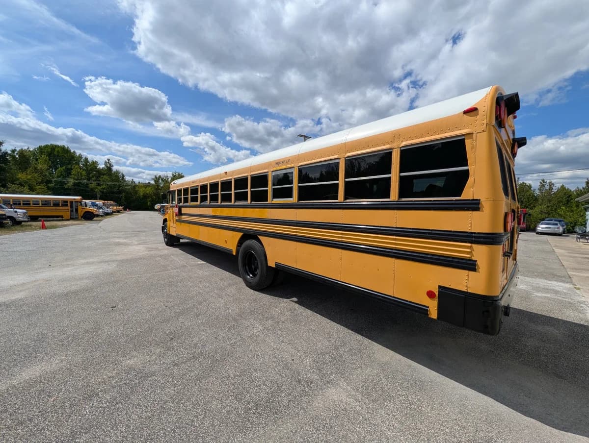 Full Size Skoolie Starter Bus - Image 4