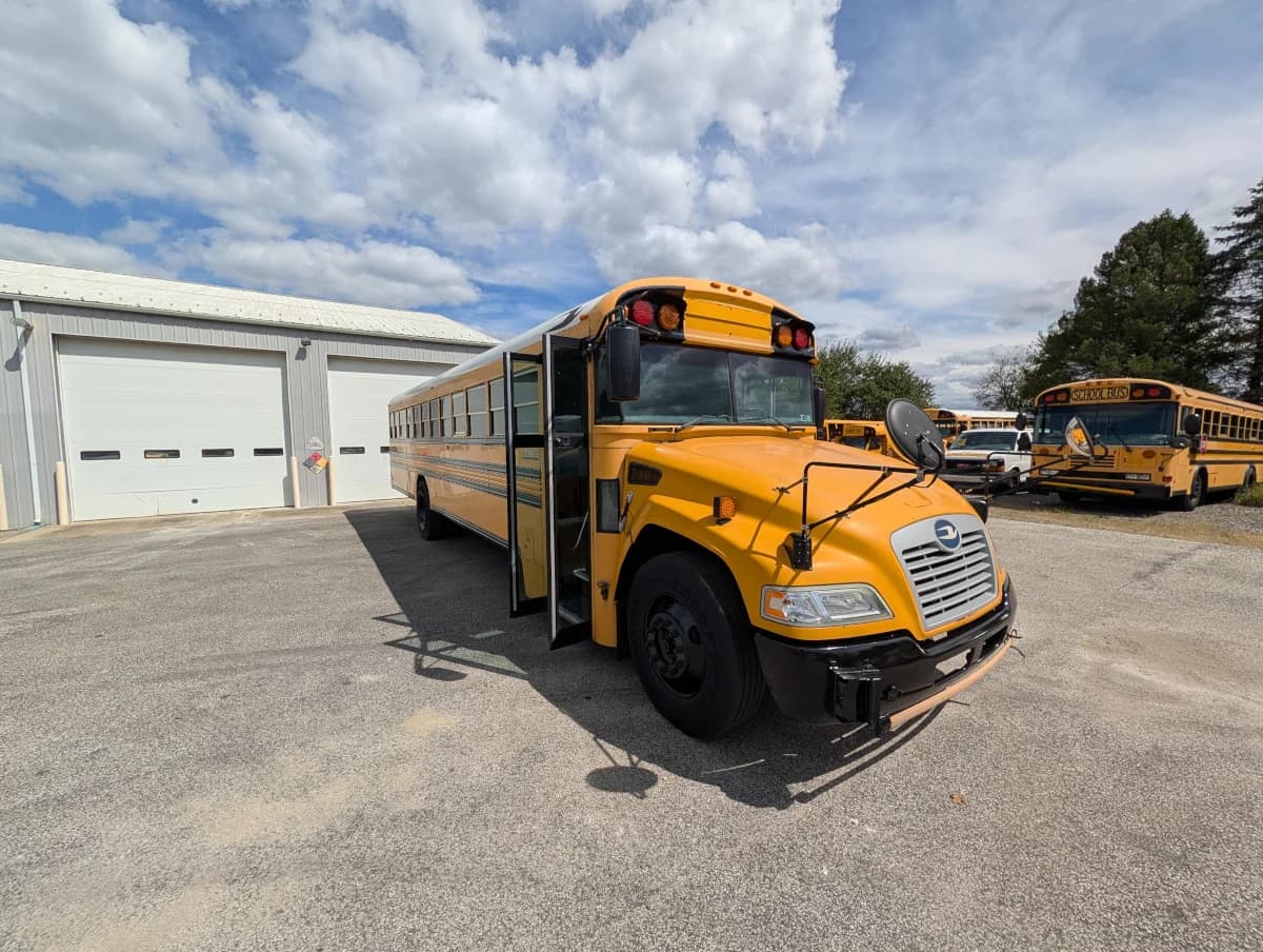 Full Size Skoolie Starter Bus - Image 16