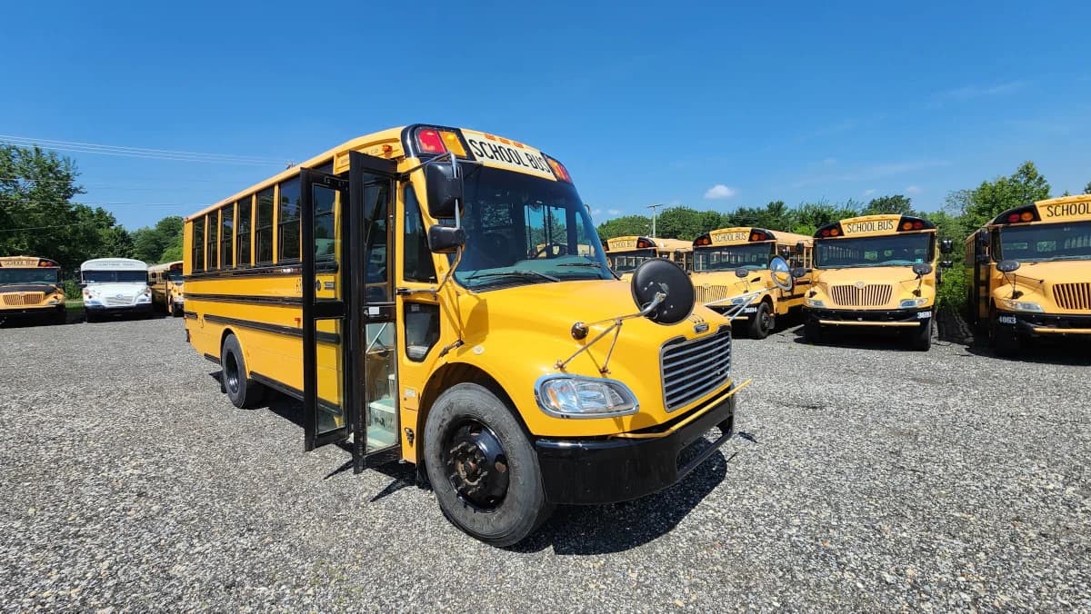 3/4 Bus Skoolie Conversion Starter - Image 15