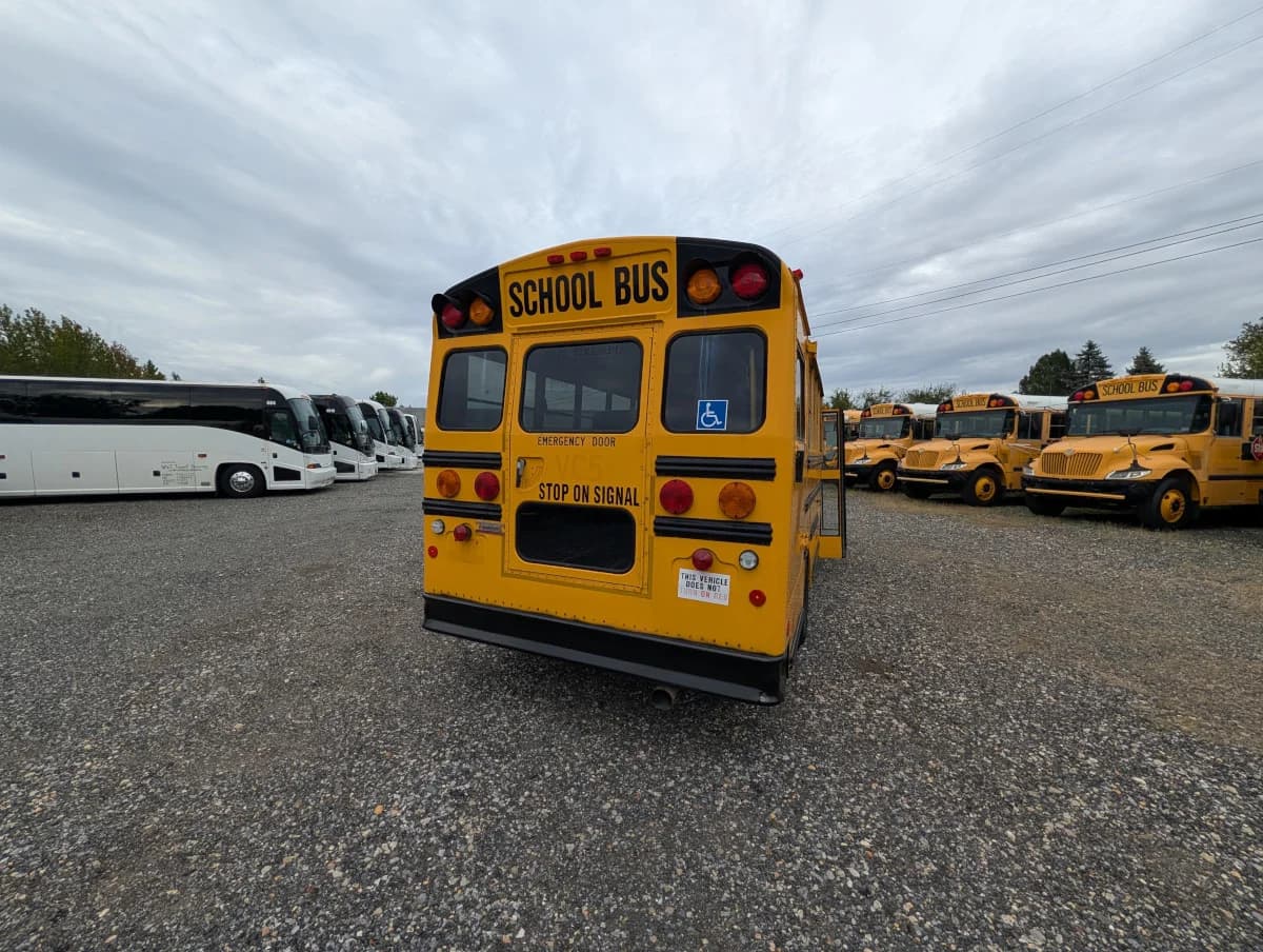 Mini Bus Skoolie Conversion Starter - Image 18