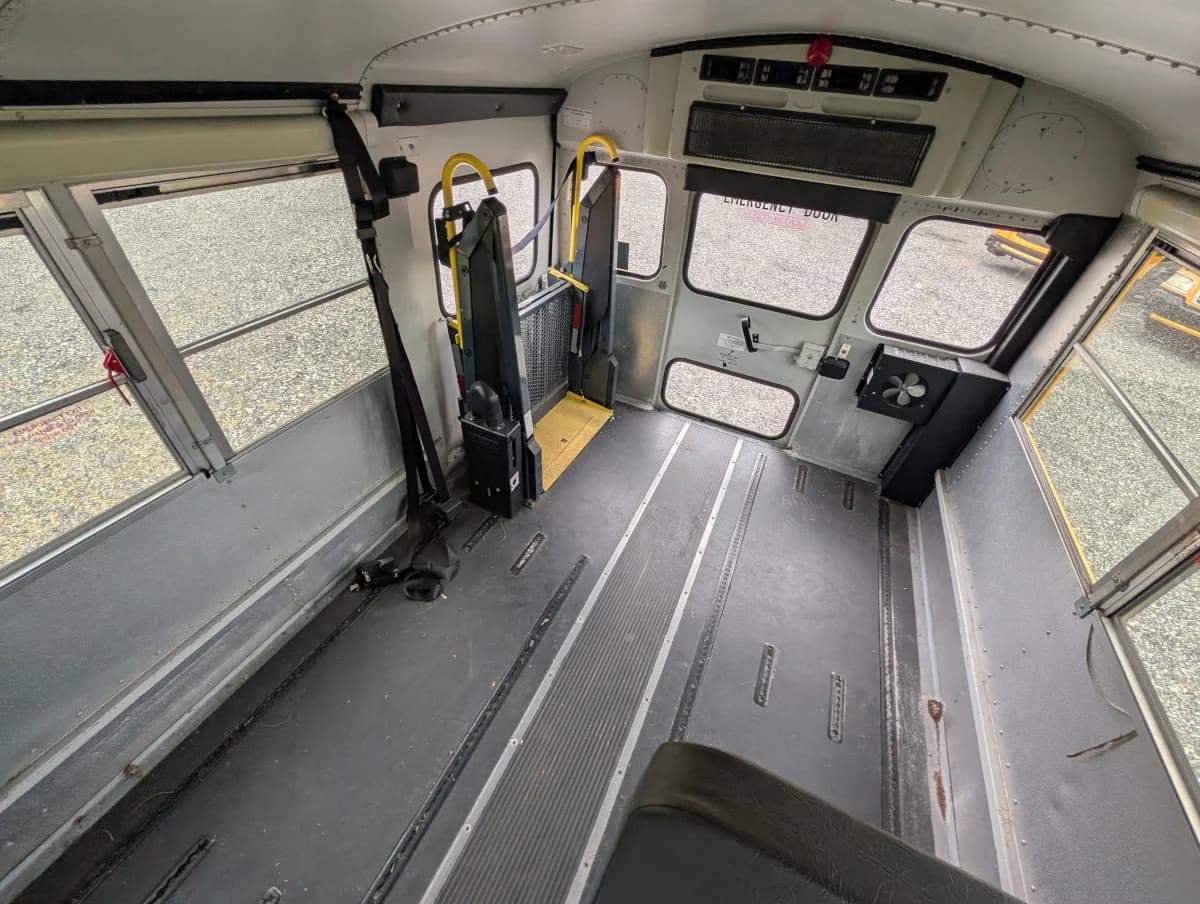 Mini Bus Skoolie Conversion Starter - Image 11