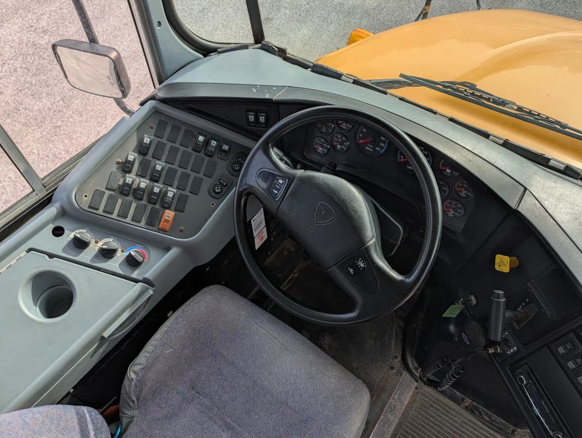 Cummins 2016 International CE 72P - Image 7