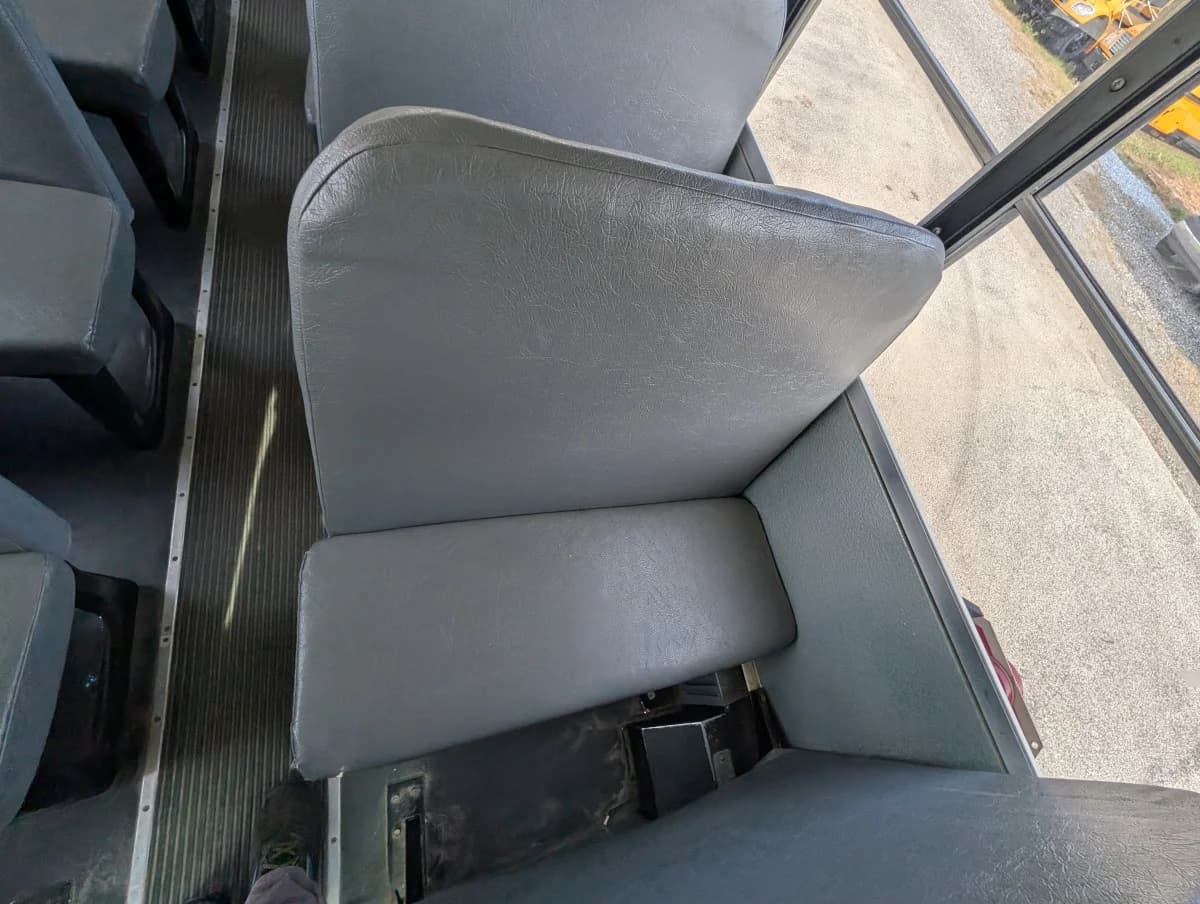 Cummins 2016 International CE 72P - Image 9