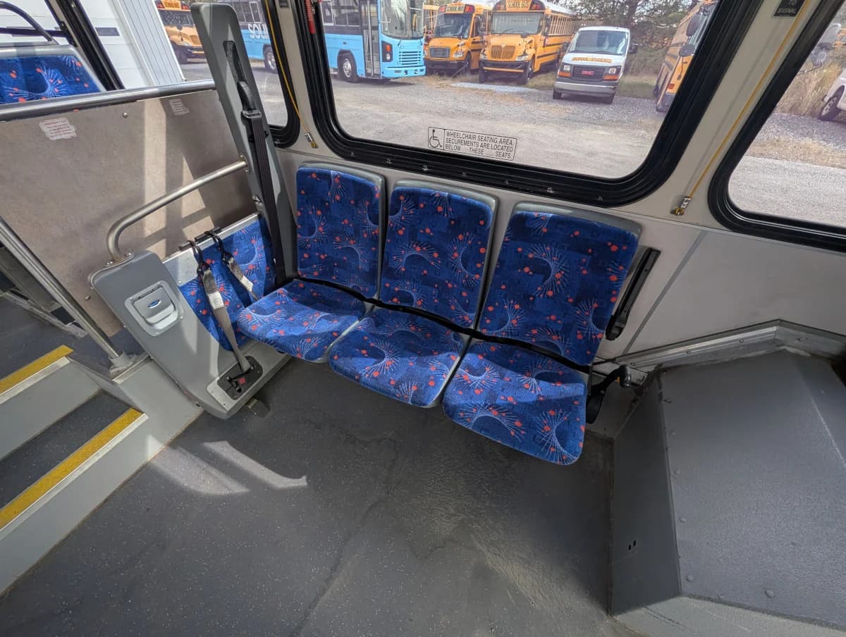 2005 GILLIG LOW FLOOR - Image 14