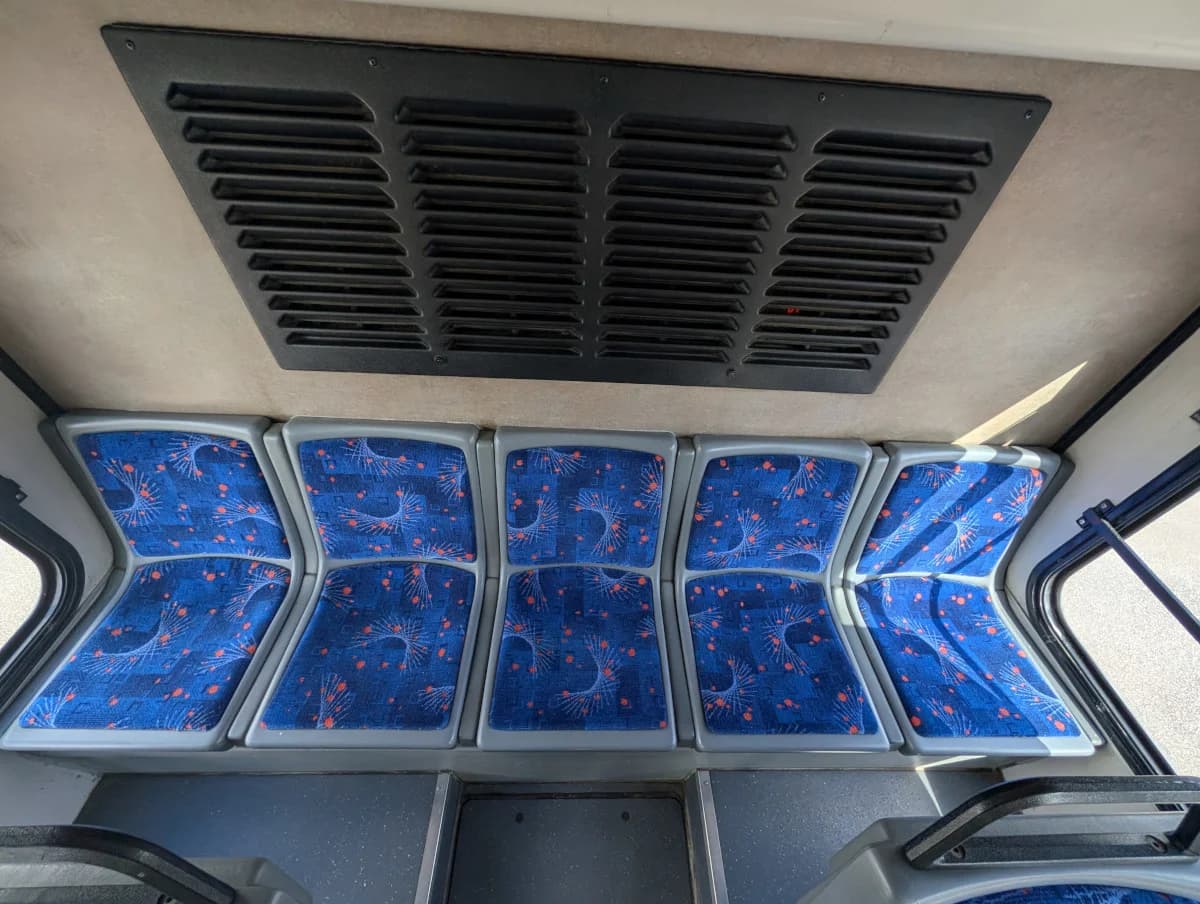 2005 GILLIG LOW FLOOR - Image 16