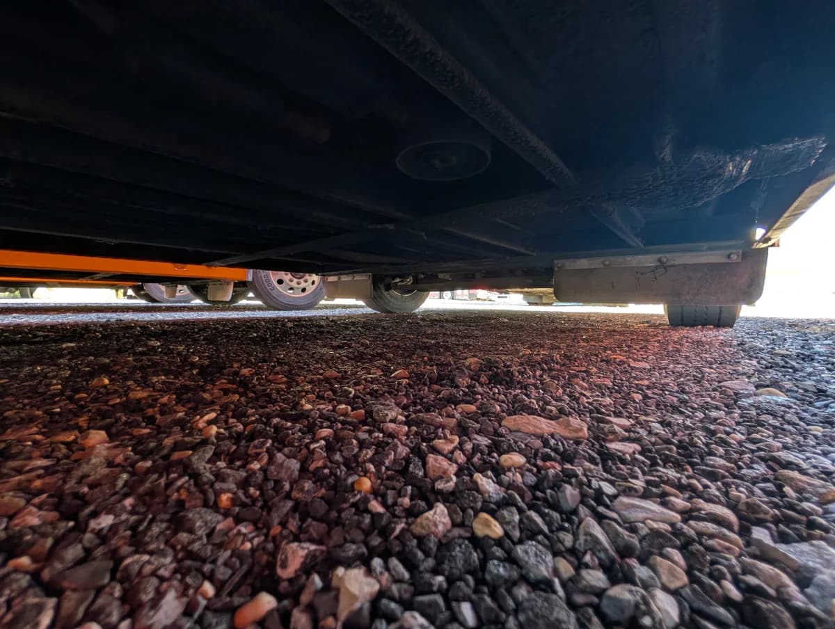 5 Gillig Low Floor Transit buses - Image 23