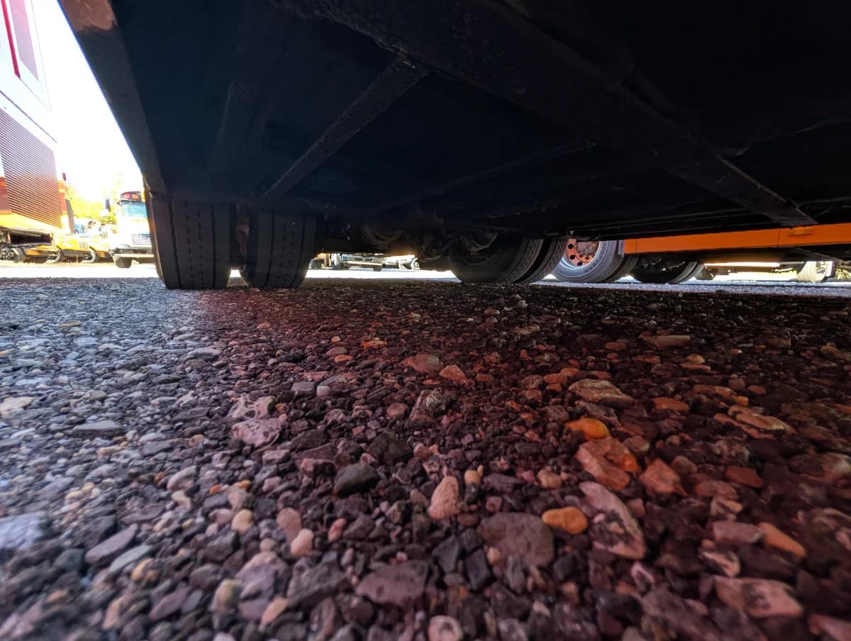 5 Gillig Low Floor Transit buses - Image 24