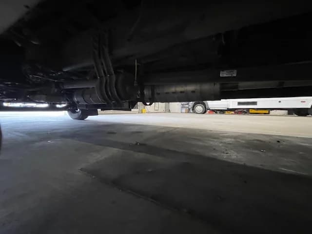 2017 Thomas 42P ADA Accessible - Image 15