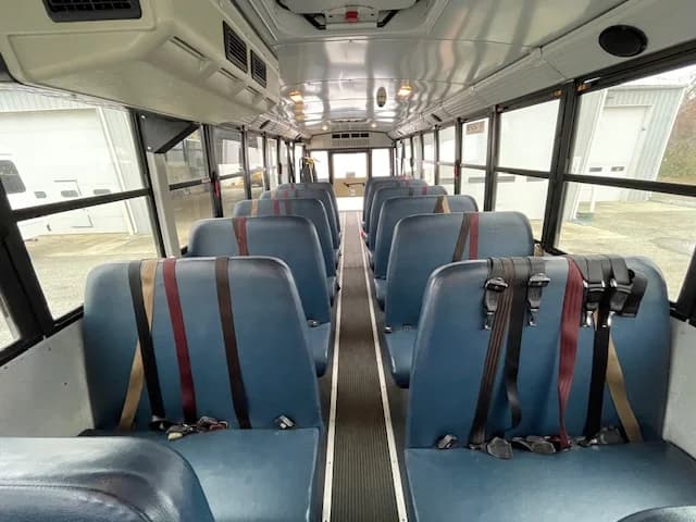 2017 Thomas 42P ADA Accessible - Image 10