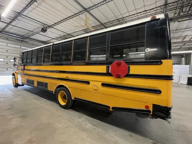 2017 Thomas 42P ADA Accessible - Image 18