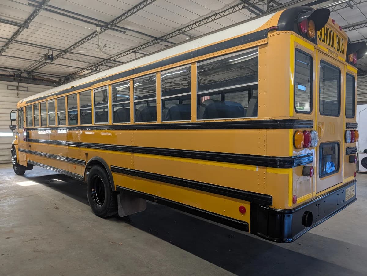 2016 International CE 72P - Image 24