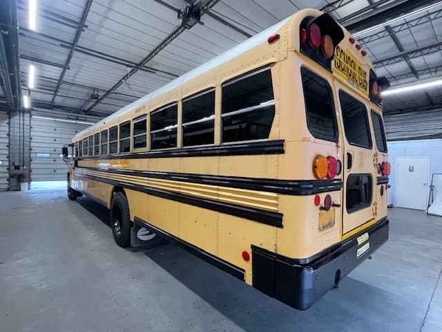 2012 Blue Bird Vision 72P - Image 22