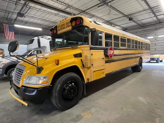 2012 Blue Bird Vision 72P - Image 24