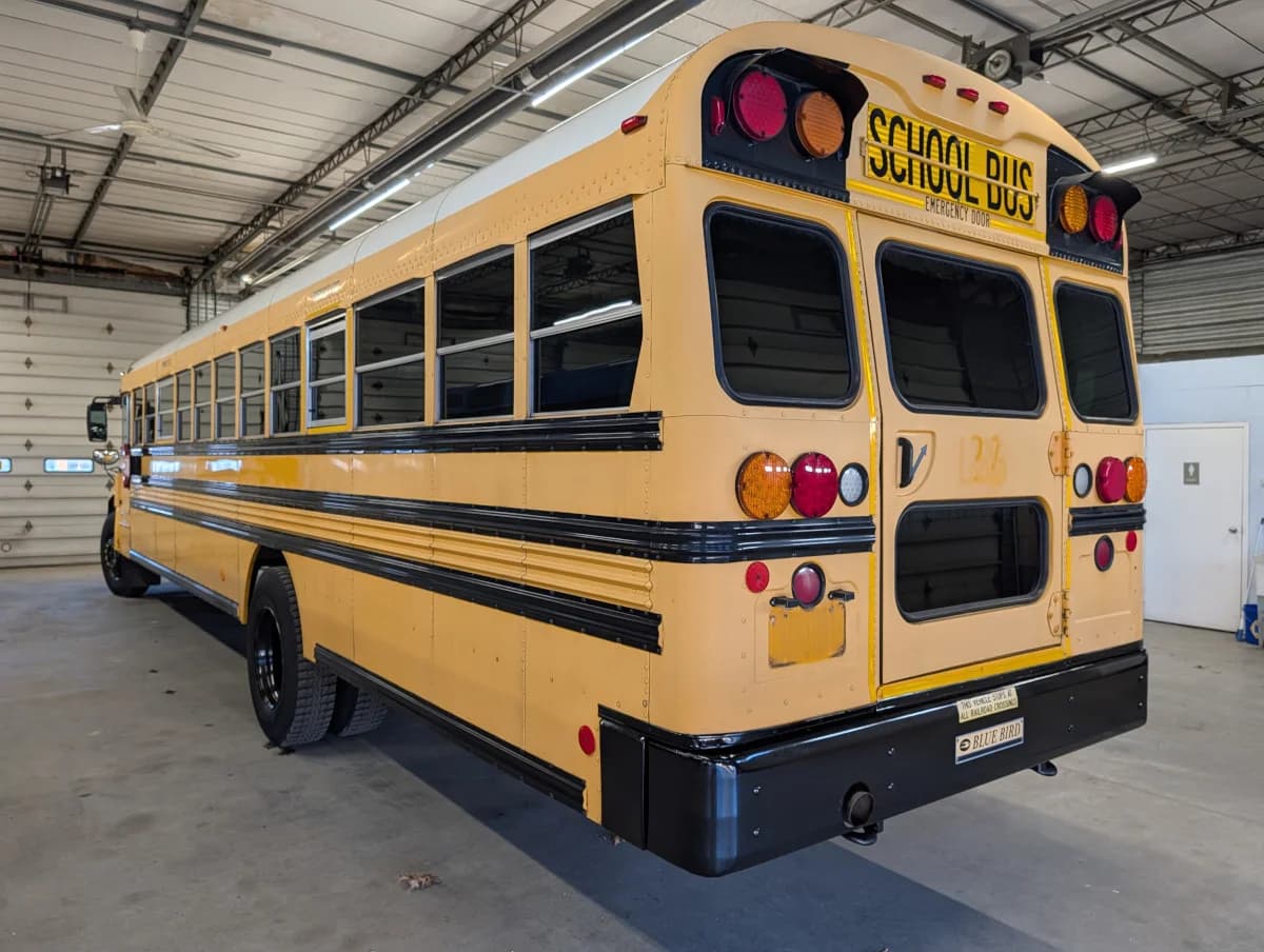 2012 Blue Bird Vision 72P - Image 22