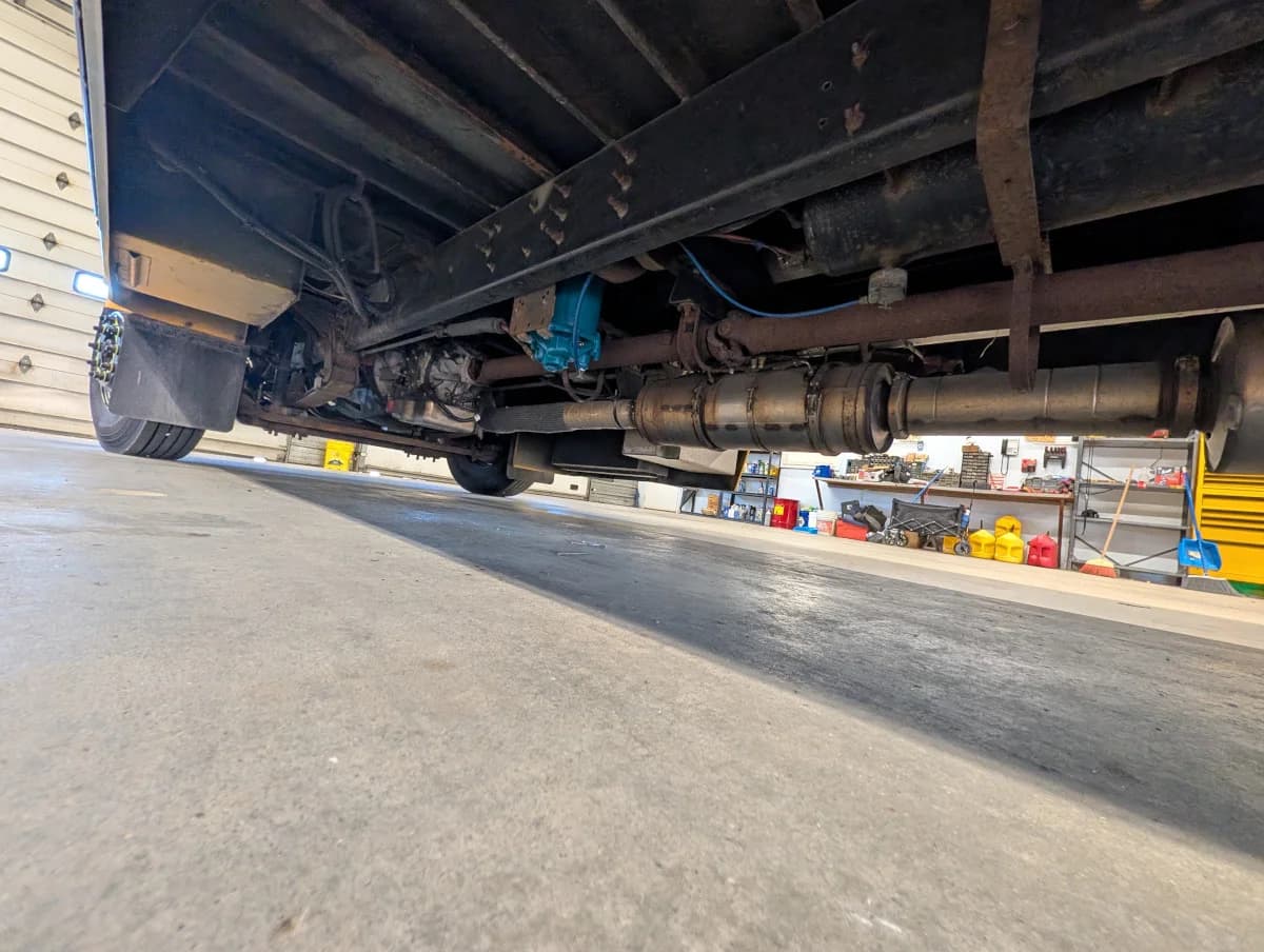 2012 Blue Bird Vision 72P - Image 13