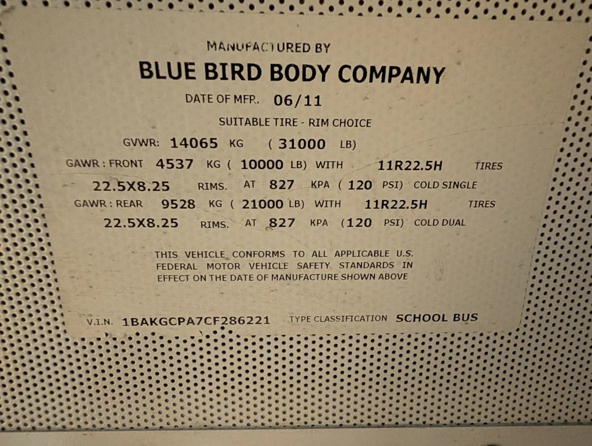 2012 Blue Bird Vision 72P - Image 24