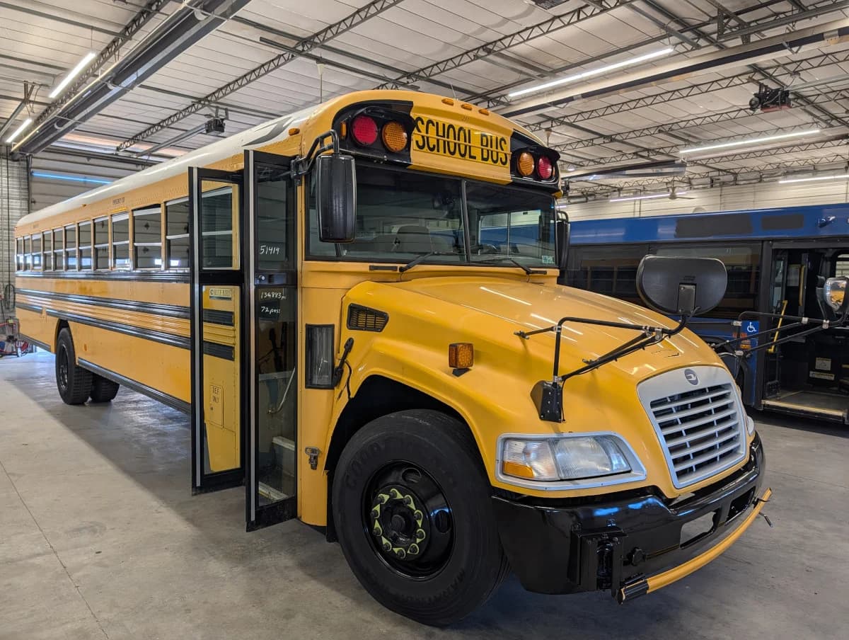 2012 Blue Bird Vision 72P - Image 18