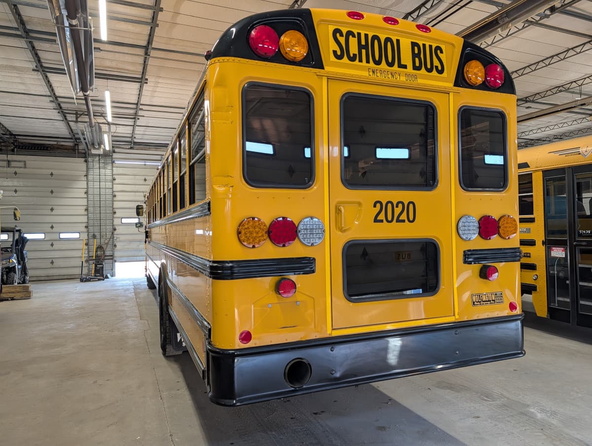 2020 International CE 72P - Image 21