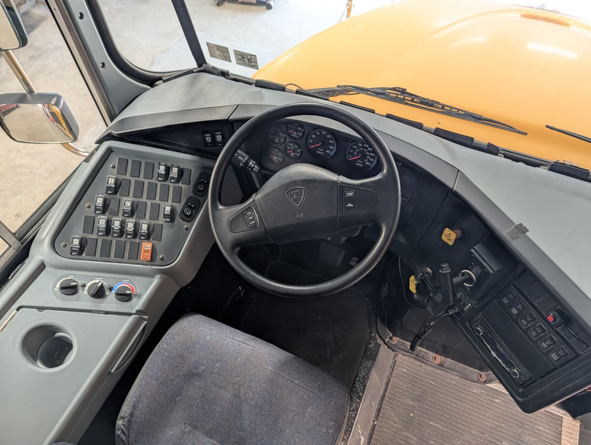 2020 International CE 72P - Image 8