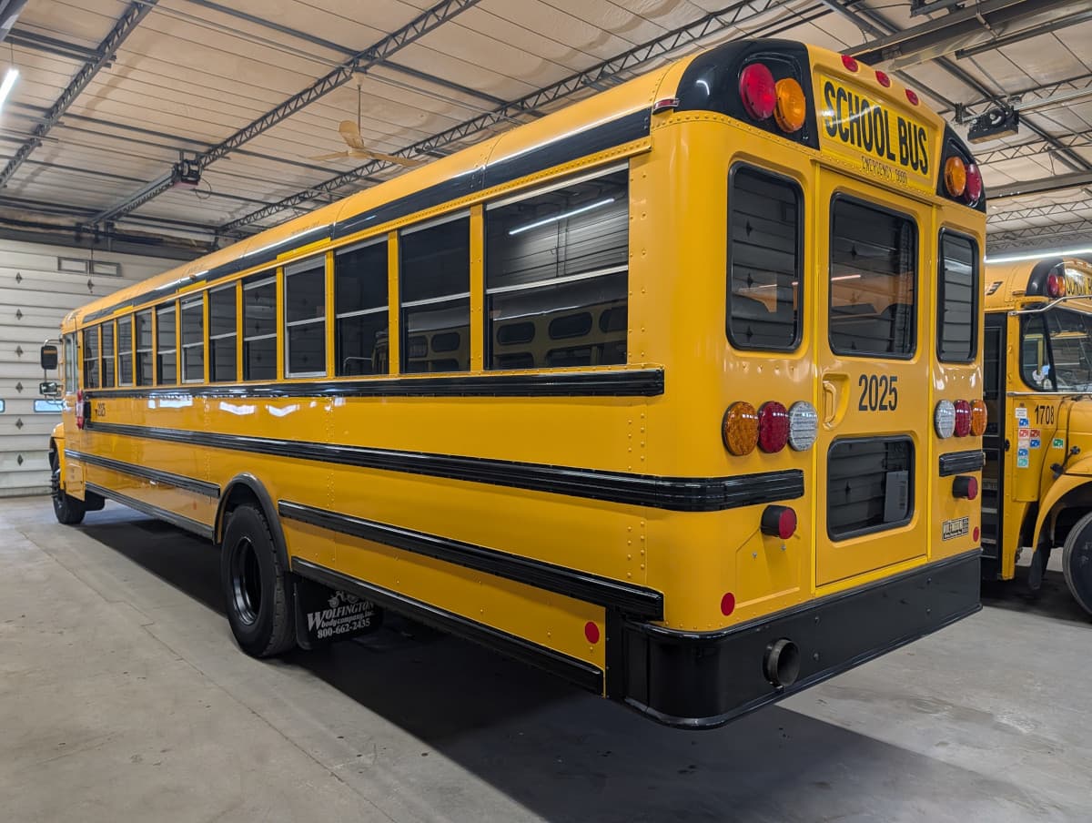 2020 International CE 72P - Image 23