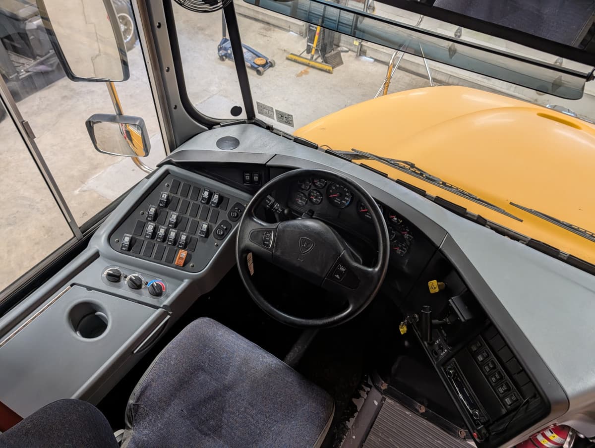 2020 International CE 72P - Image 6