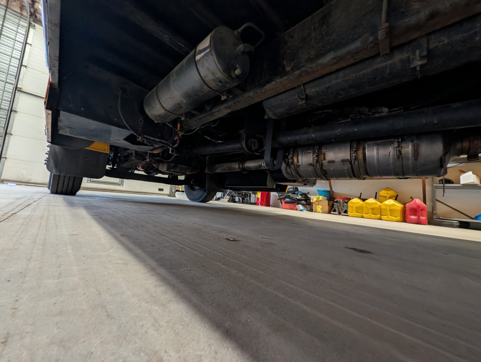 2018 International CE 77P - Image 12