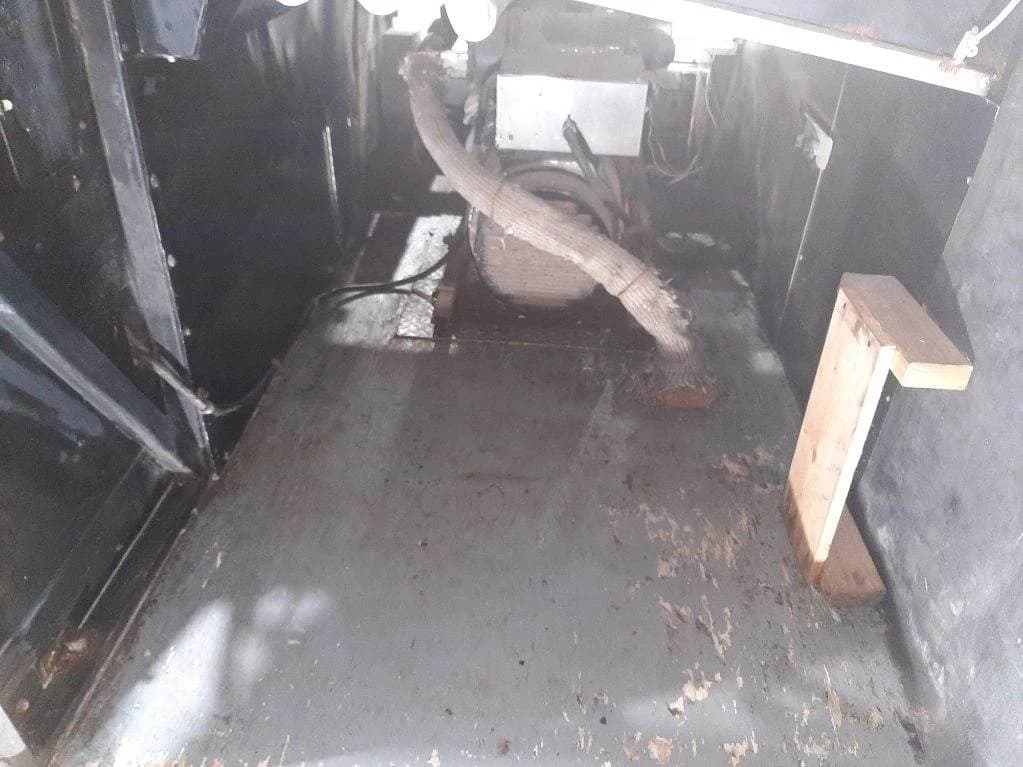 2003 MCI Entertainer Bus - Image 44