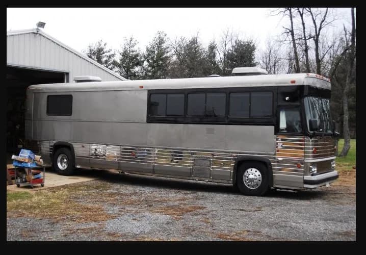 1984 MCI 96A2 Motorhome Conversion - Image 1