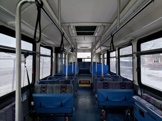 1997 New Flyer Transit Bus - Image 5