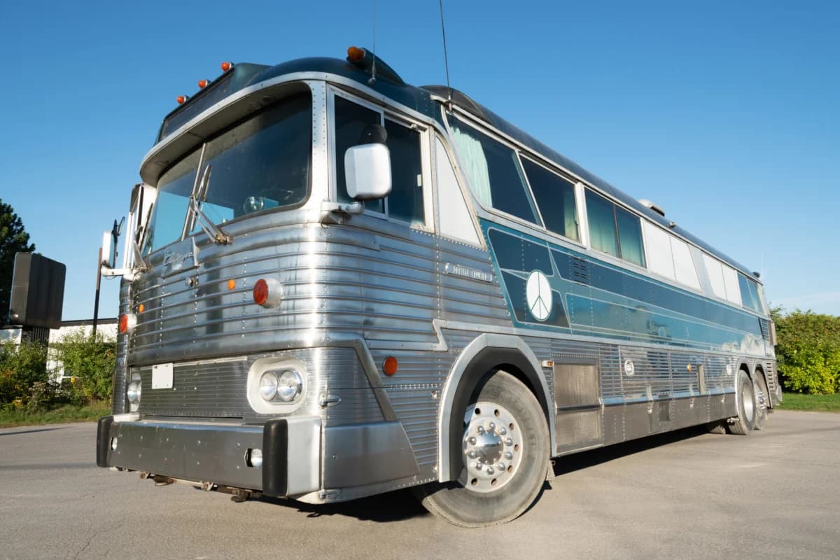 1969 MCI Challenger Custom Coach Conversion - Image 2
