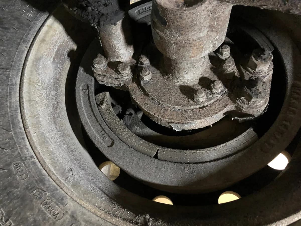 1969 MCI Challenger Custom Coach Conversion - Image 30