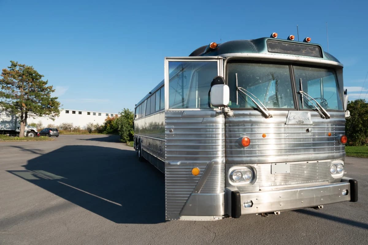 1969 MCI Challenger Custom Coach Conversion - Image 4