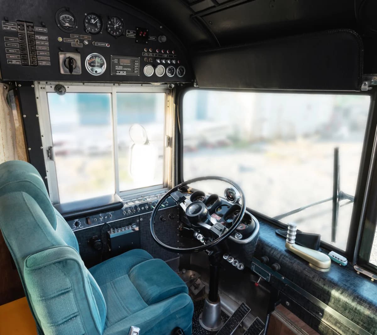 1969 MCI Challenger Custom Coach Conversion - Image 5