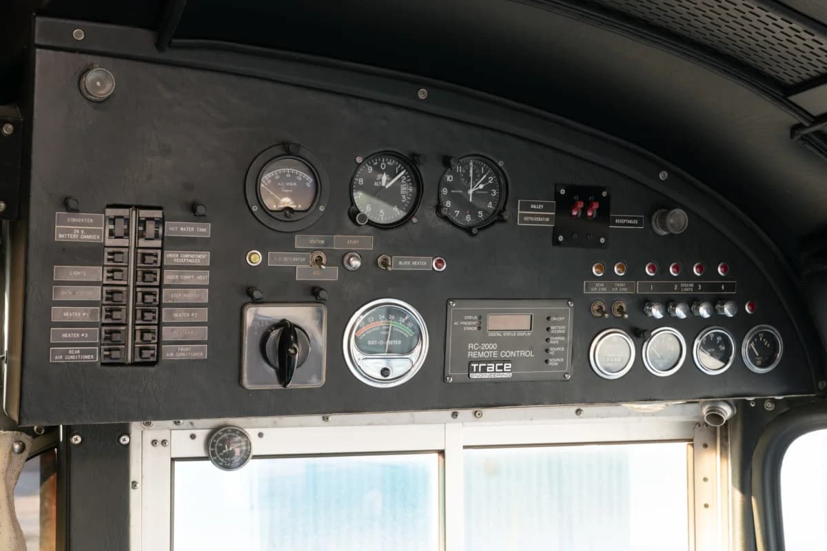 1969 MCI Challenger Custom Coach Conversion - Image 6