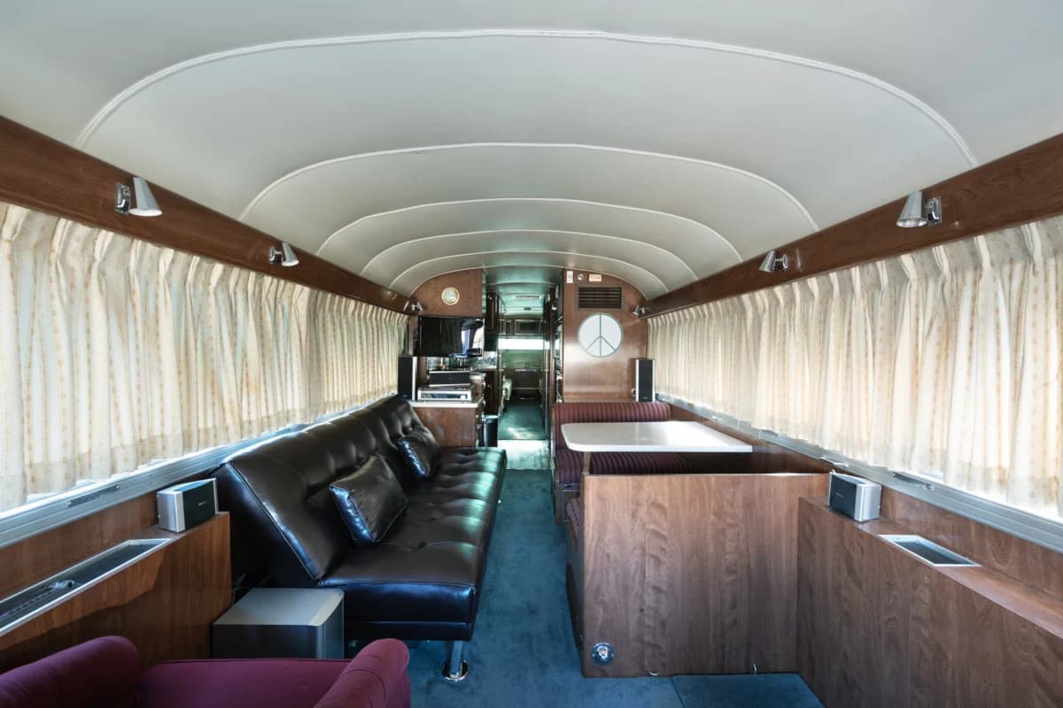 1969 MCI Challenger Custom Coach Conversion - Image 9
