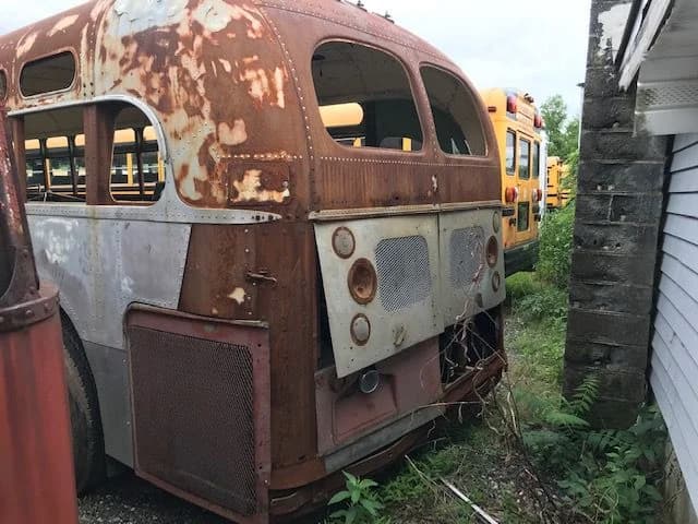1947 GM TDH3610 Transit Bus - Image 5