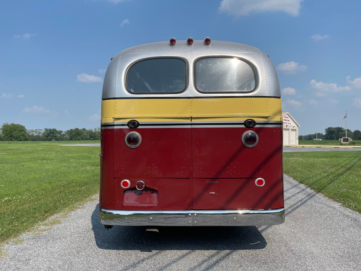 1950 GM TDH3612 (Rental Only) - Image 6