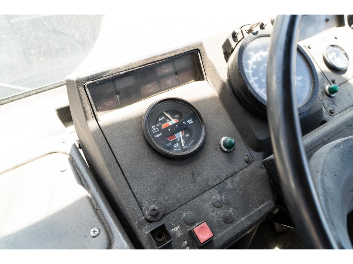 1983 Leyland Olympian Double Decker Bus - Image 31