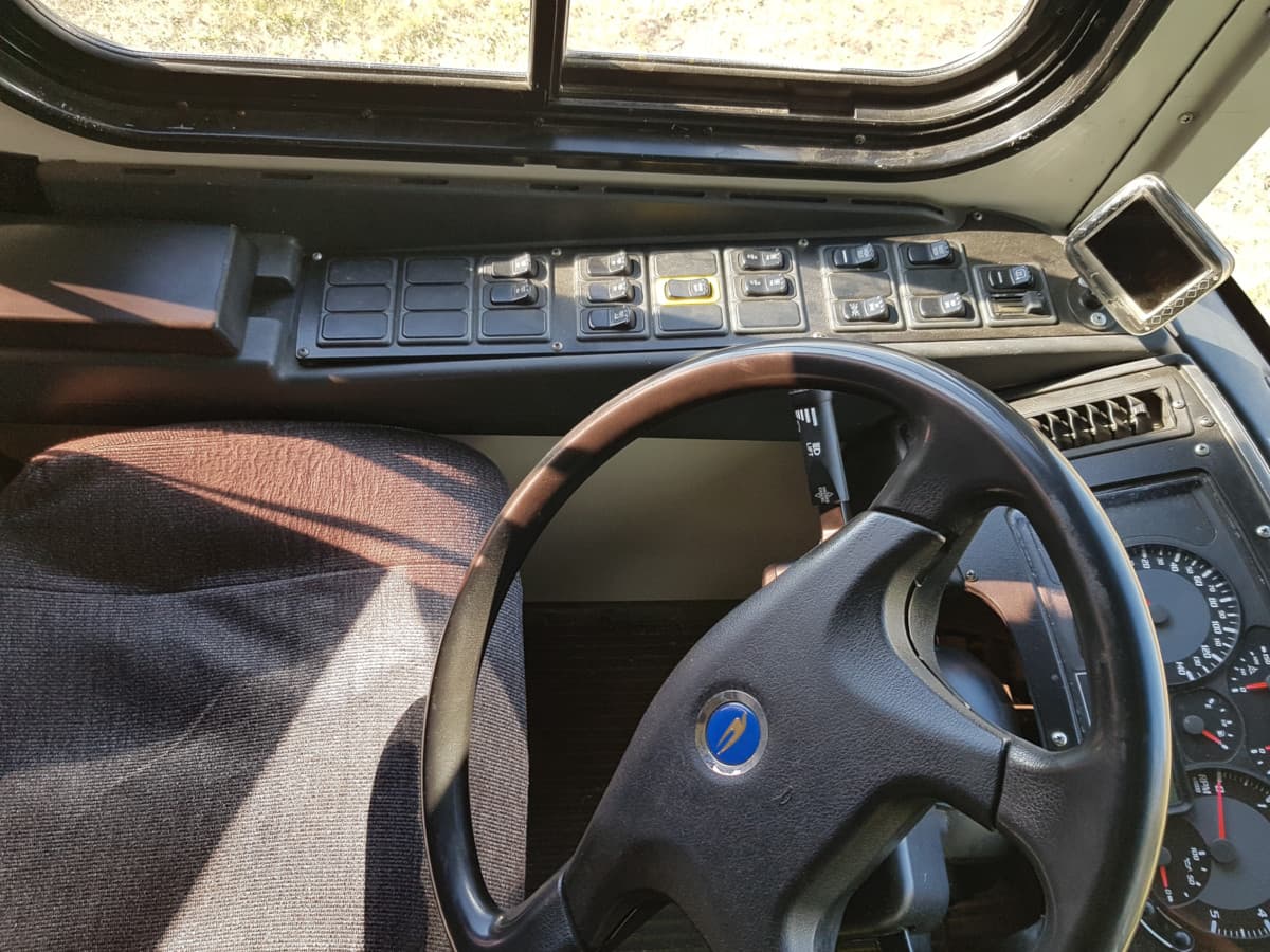 2014 Bluebird D3RE Activity Bus - Image 12