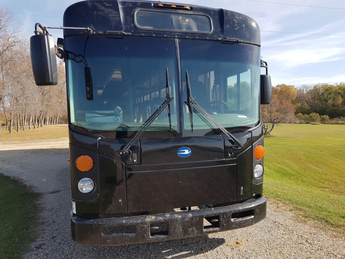 2014 Bluebird D3RE Activity Bus - Image 2