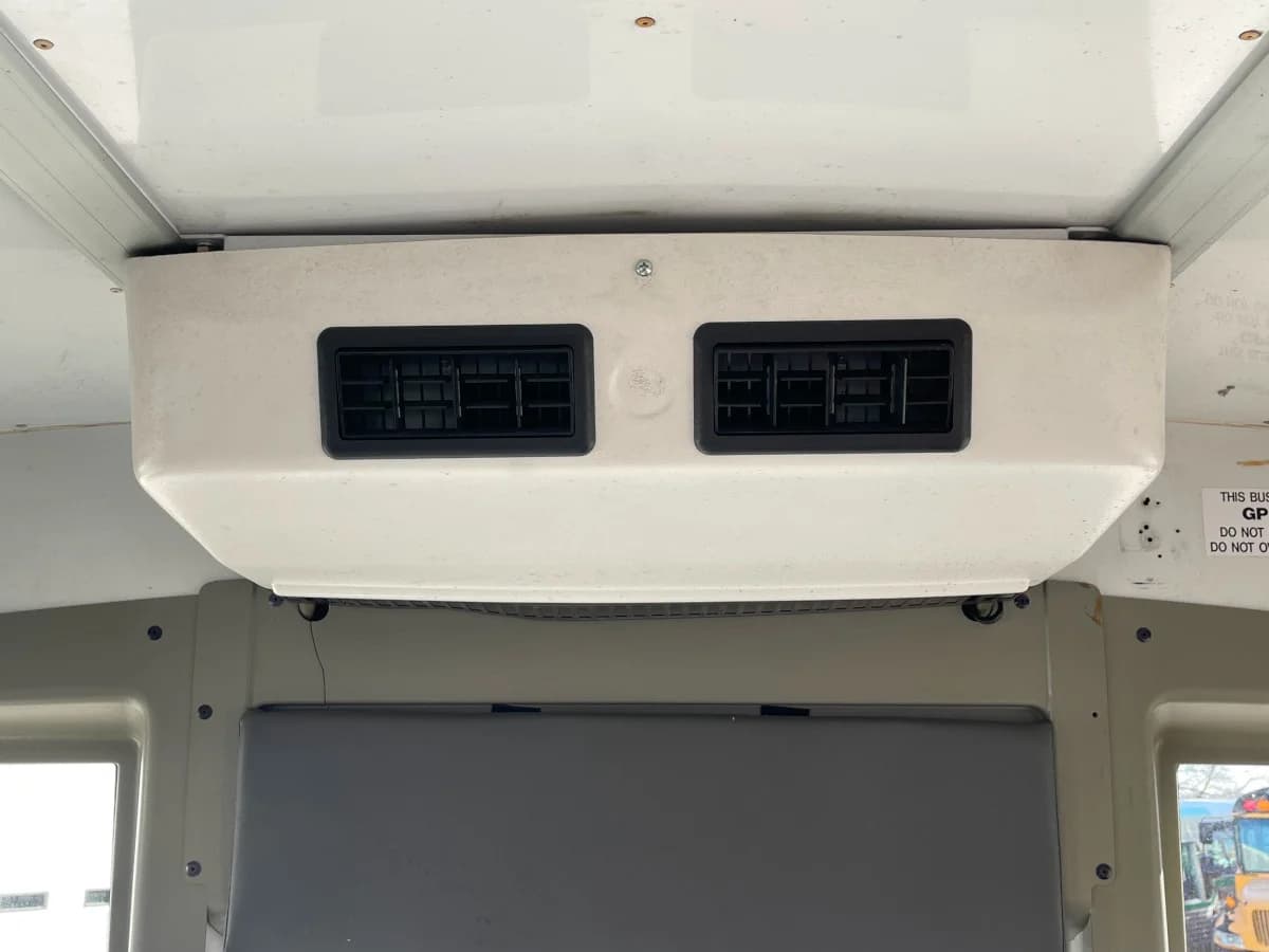2009 Chevrolet 3500 Girardin Mini School Bus - Image 23