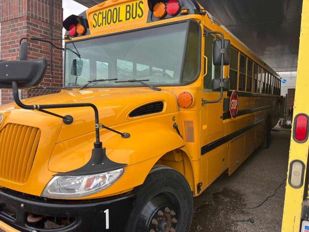 2020 International CE 3000 - Image 2