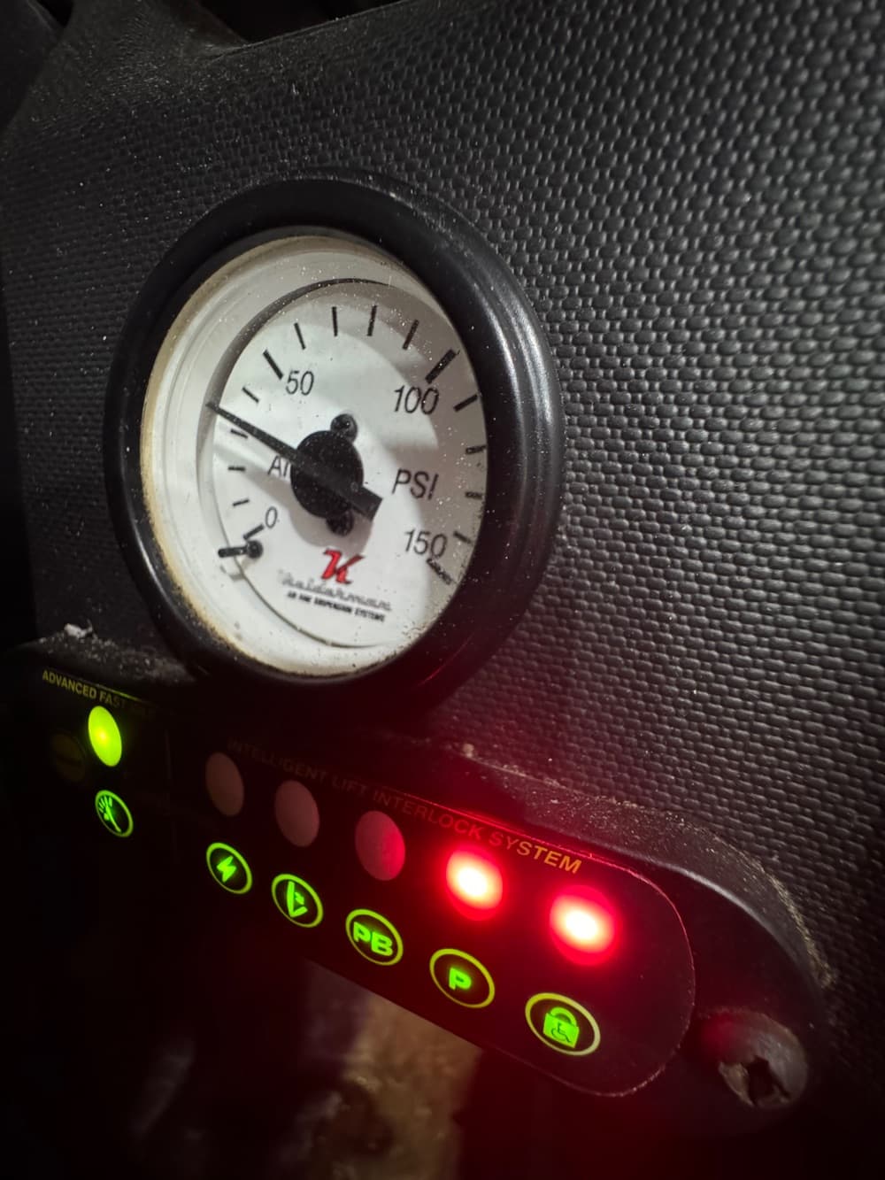 2019 Ford E-450 - Image 20