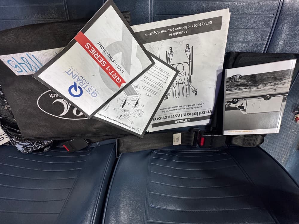 2019 Ford E-450 - Image 14