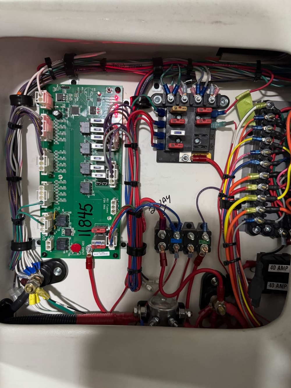 2019 Ford E-450 - Image 10