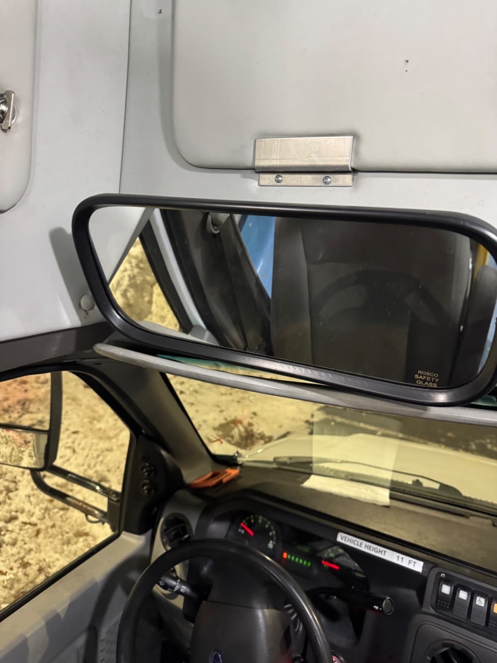 2019 Ford E-450 - Image 12