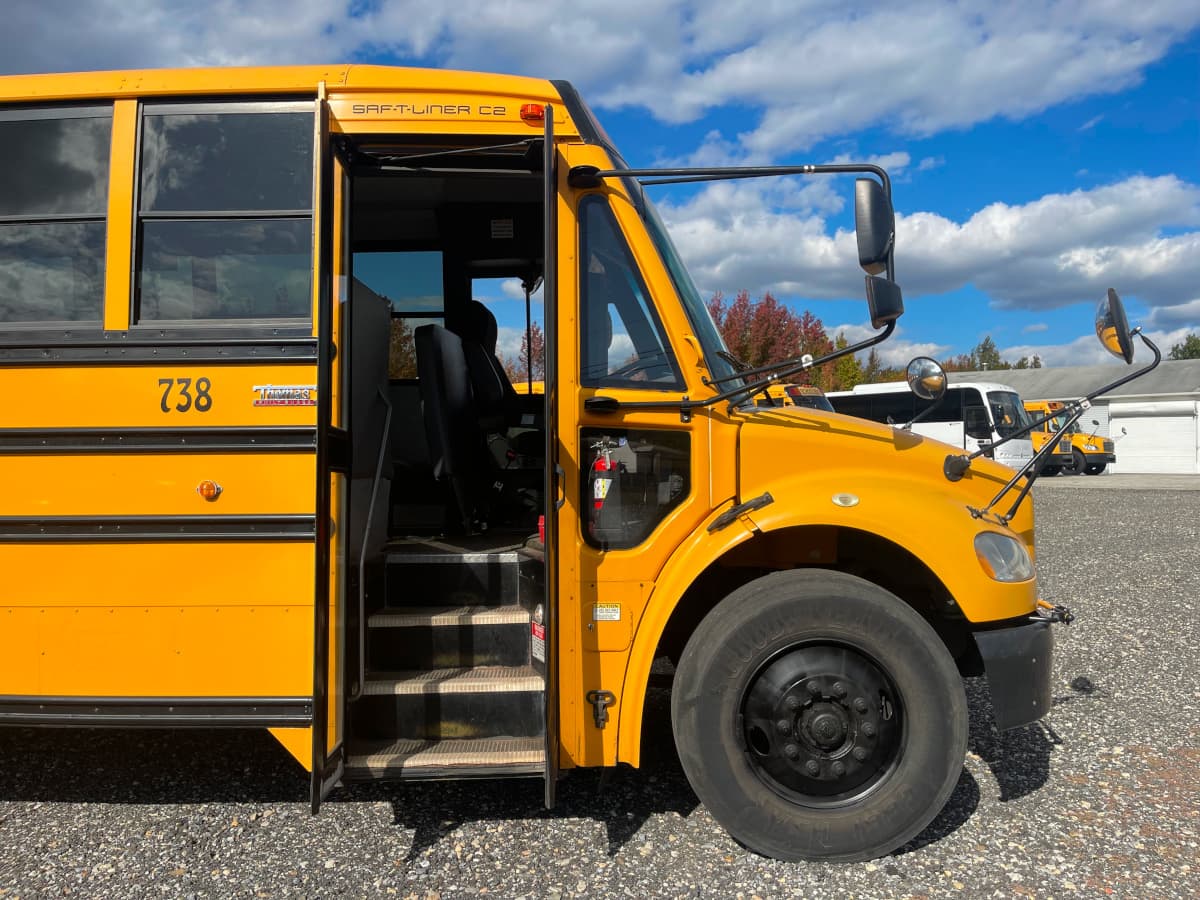 Your No-Nonsense Guide to Selling a Bus on BusesForSale.com
