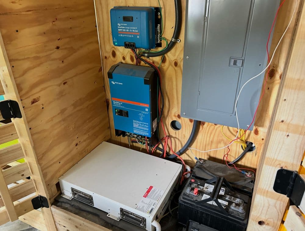 2006 International CE200 - Thumbnail 13 2006 International CE200 - Thumbnail 13