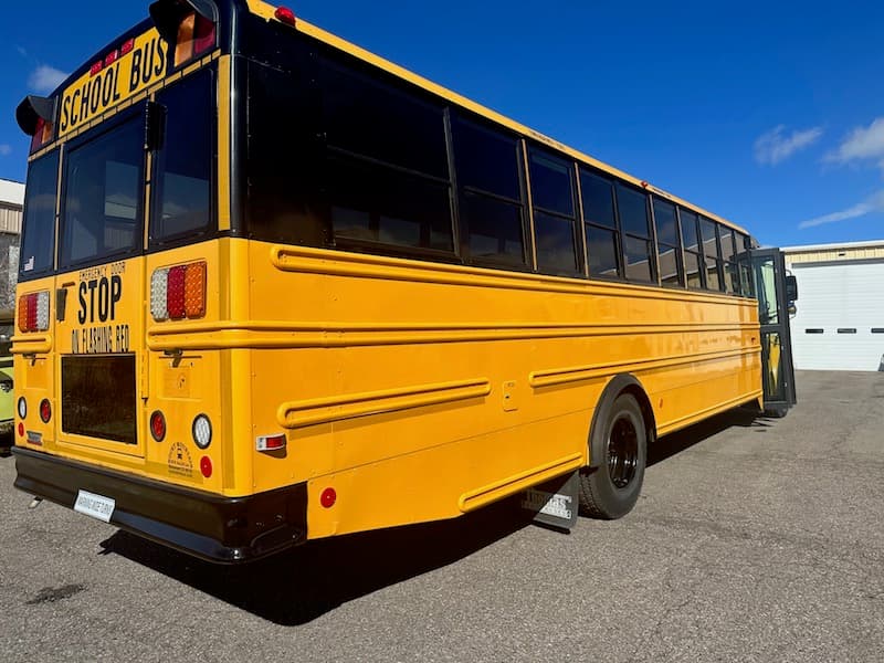 2010 Freightliner Thomas School Bus - Thumbnail 4 2010 Freightliner Thomas School Bus - Thumbnail 4